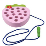 Шнурівка Tree Toys Полуничка дерев'яна гра MD1228