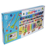 Навчальна дощечка Tree Toys, Геометричний сортер із цифрами, магнітною рибалкою та літерами українського алфавіту GN1695 Навчальна дощечка Tree Toys, Геометричний сортер із цифрами, магнітною рибалкою та літерами українського алфавіту GN1695
