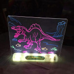 Дощечка 3D для малювання Sketchpad (серія динозаври). Дошка для малювання з 3d-ефектом. Малюнки світяться.